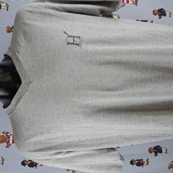 Vintage Tommy Hilfiger Athletics rowing back graphics gray & blue XL t-shirt - Picture 2 of 7